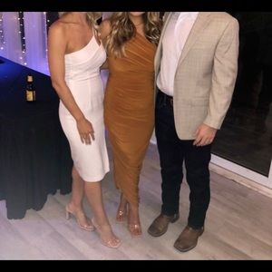 Norma Kamali Diana Gown